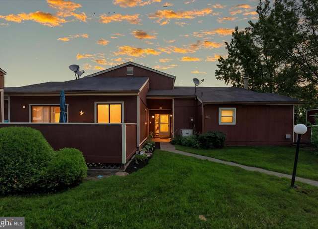 Property at 843 Louise Ct, Enola, PA 17025, 3 beds, 2.5 baths