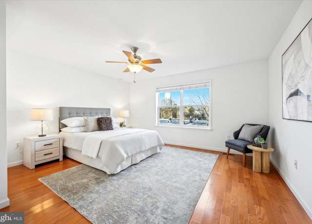 Property at 2121 Carpenter St #2, Philadelphia, PA 19146, 3 beds, 2.5 baths