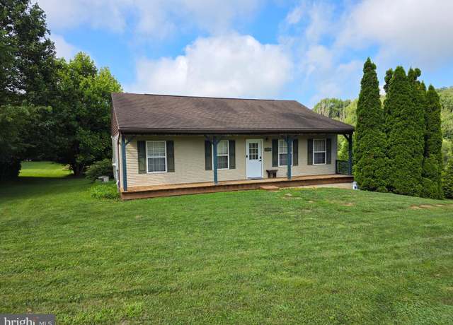 Property at 1980 Rockville Rd, Spring Grove, PA 17362, 3 beds, 2 baths