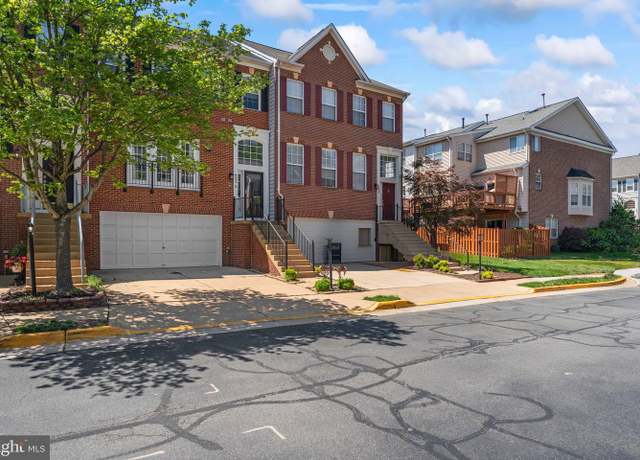 Property at 6692 Ordsall St, Alexandria, VA 22315, 3 beds, 3.5 baths