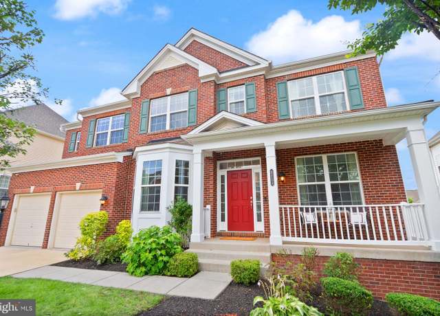 Property at 42108 Autumn Rain Cir, Brambleton, VA 20148, 5 beds, 4.5 baths