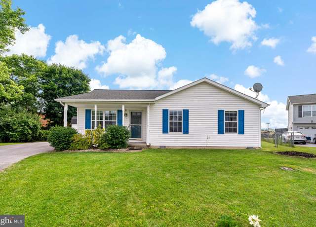 Property at 23 Cook Ct, Martinsburg, WV 25405, 3 beds, 2 baths
