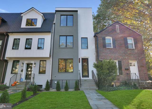 Property at 3724 S S St NW, Washington, DC 20007, 6 beds, 4.5 baths
