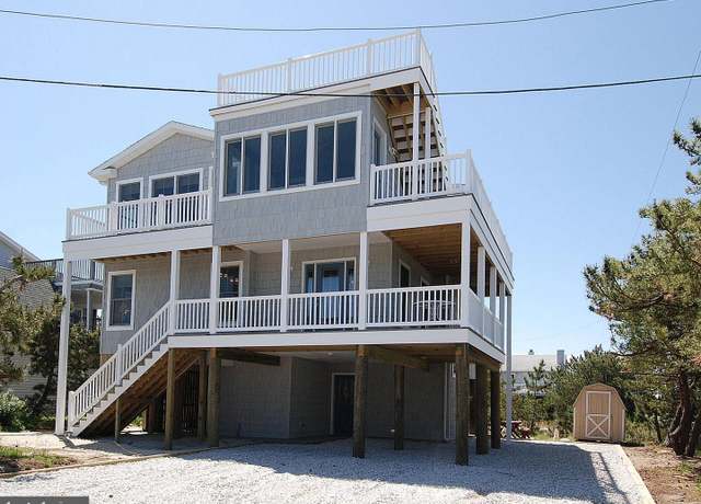Property at 10 S 4th St, South Bethany, DE 19930, 5 beds, 4 baths