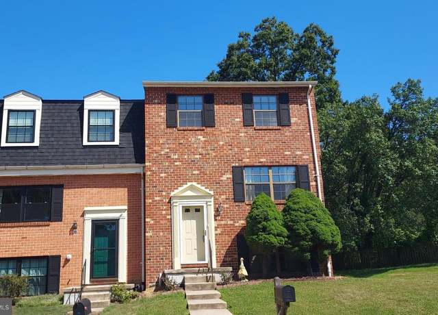 Property at 17 Kimball Ridge Ct, Catonsville, MD 21228, 3 beds, 2.5 baths