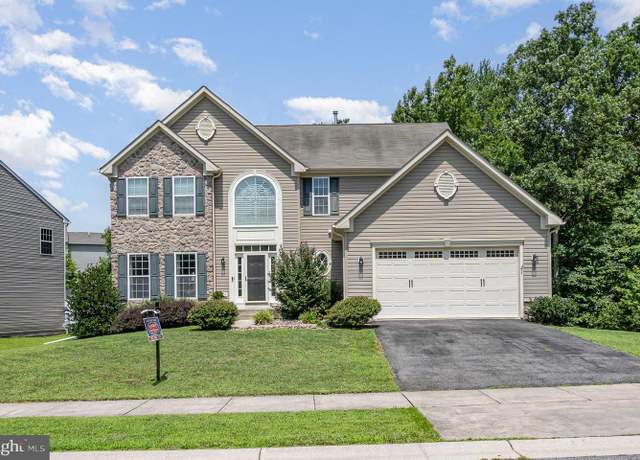 Property at 11 Viburnum Ave, Elkton, MD 21921, 5 beds, 3.5 baths