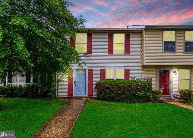 Property at 2093 Tanglewood Dr, Waldorf, MD 20601, 2 beds, 2.5 baths