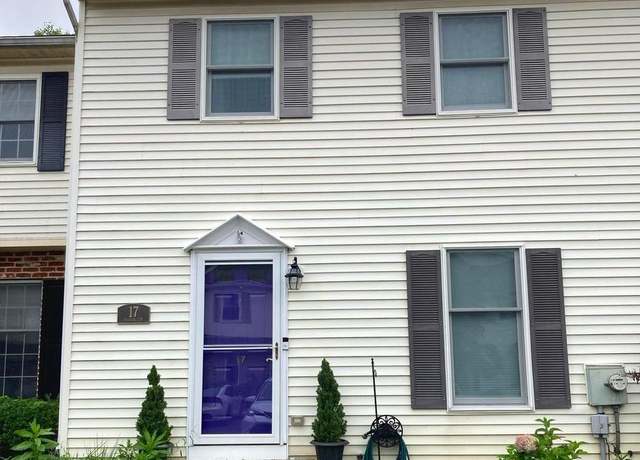 Property at 17 Washington Sq, Doylestown, PA 18901, 3 beds, 2.5 baths