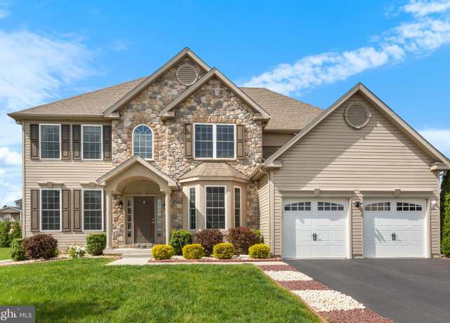 Property at 237 Danbury Dr, Nazareth, PA 18064, 5 beds, 4 baths