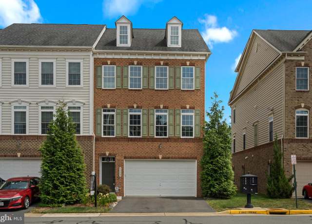 Property at 42665 Burbank Ter, Sterling, VA 20166, 4 beds, 4.5 baths