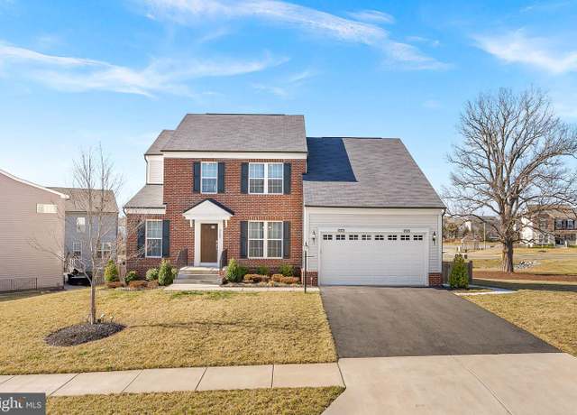 Property at 9545 Kimbleton Hall Loop, Manassas, VA 20111, 5 beds, 3.5 baths