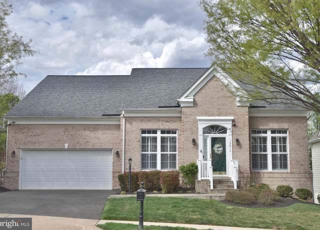Property at 12814 Arnot Ln, Bristow, VA 20136, 5 beds, 4 baths