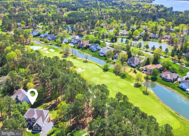 Property at 11402 Chivalry Chase Ln, Spotsylvania, VA 22551, 4 beds, 4.5 baths