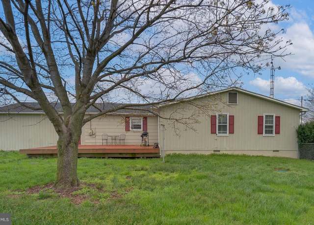 Property at 89 Rippon Pl, Charles Town, WV 25414, 2 beds, 2 baths