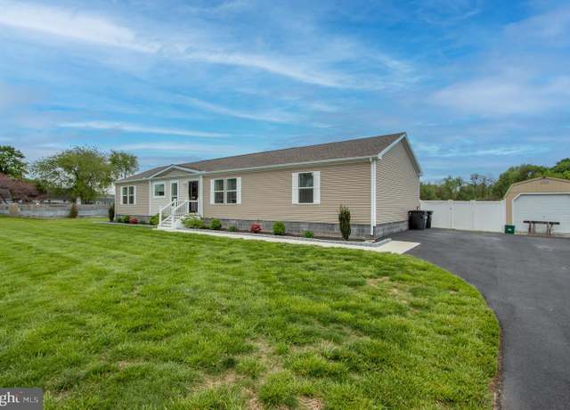 Property at 318 Shorty Ln, Smyrna, DE 19977, 4 beds, 2 baths