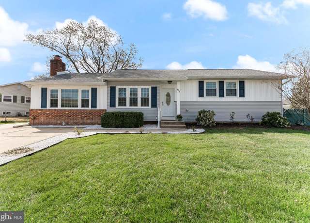 Property at 120 Pheasant Ln, Newark, DE 19713, 3 beds, 2 baths