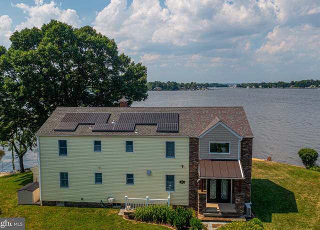 Property at 2334 Martin Dr, Baltimore, MD 21221, 3 beds, 2 baths