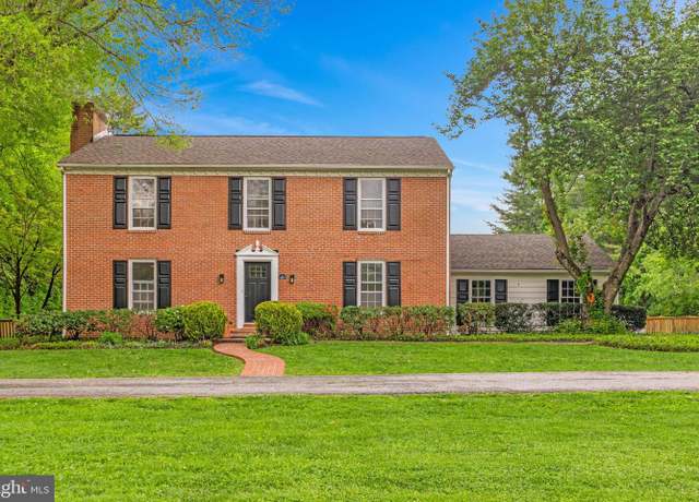 Property at 1807 Thornton Ridge Rd, Baltimore, MD 21204, 5 beds, 4.5 baths