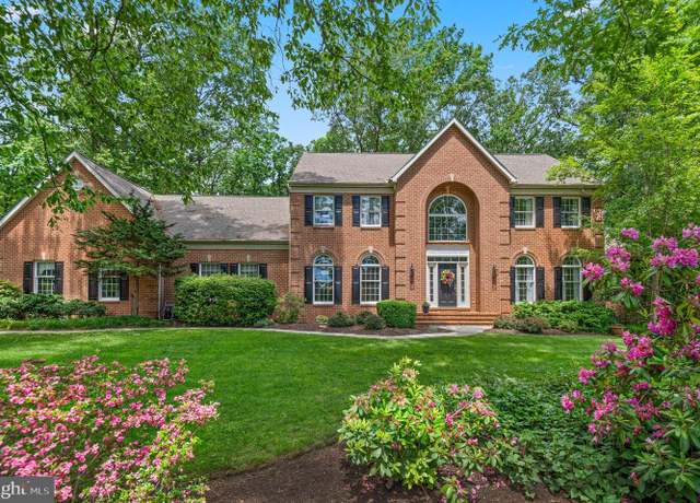 Property at 8 Henderson Hill Ct, Monkton, MD 21111, 6 beds, 4.5 baths