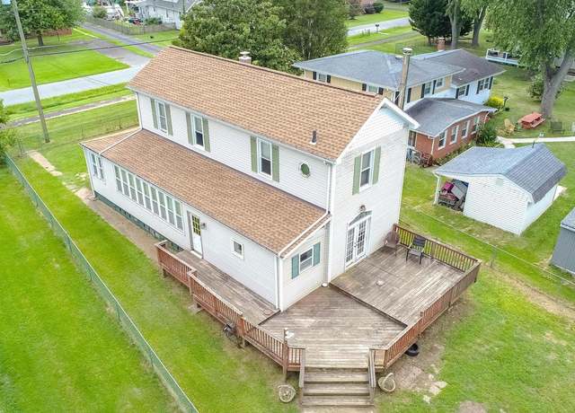 Property at 7428 Bay Front Rd, Baltimore, MD 21219, 3 beds, 1 bath