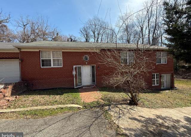Property at 6231 8th St, Chesapeake Beach, MD 20732, 3 beds, 2 baths