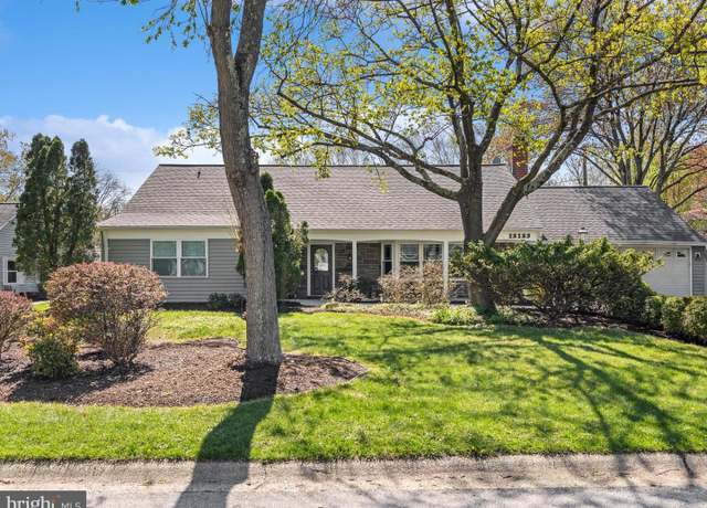 Property at 12123 Long Ridge Ln, Bowie, MD 20715, 4 beds, 3 baths