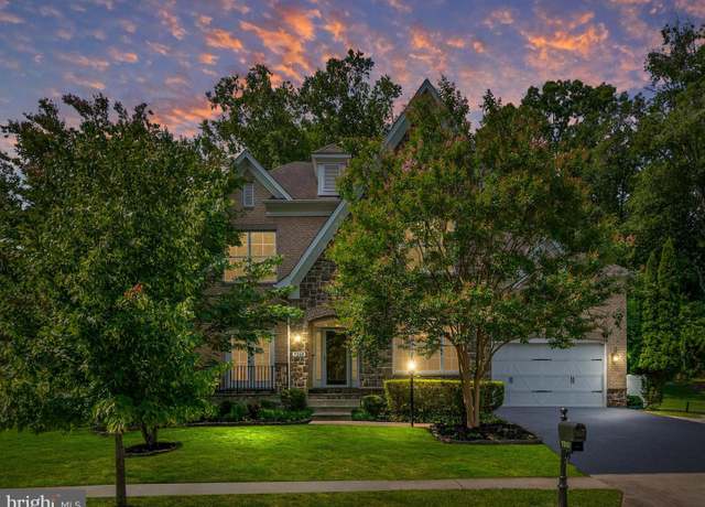 Property at 7245 Windsor Ln, College Park, MD 20742, 4 beds, 4.5 baths