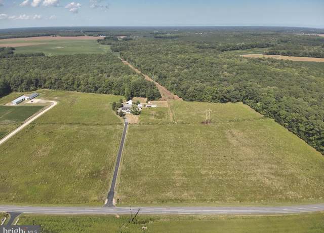 Property at 9449 Carey Rd, Berlin, MD 21811, 2 beds, 2.5 baths
