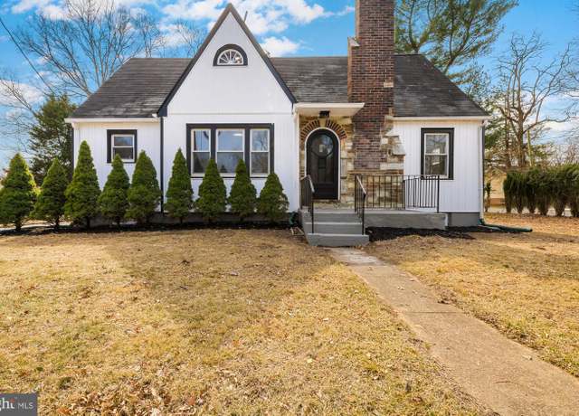 Property at 117 Green Ln, Trenton, NJ 08638, 5 beds, 2.5 baths