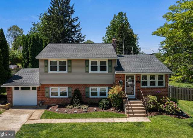 Property at 714 Meredith St, Kennett Square, PA 19348, 3 beds, 1.5 baths