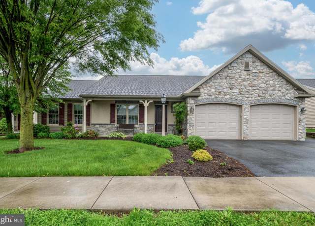 Property at 877 Cambridge Dr, Manheim, PA 17545, 3 beds, 2 baths