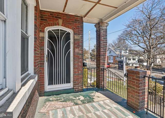 Property at 5724 6th St NW, Washington, DC 20011, 4 beds, 3.5 baths