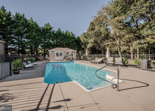 Property at 4 Gardenia Blvd, Greenwood, DE 19950, 7 beds, 6 baths