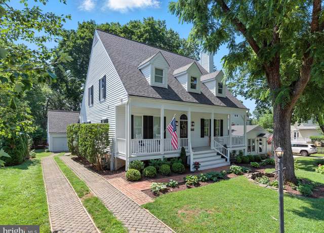 Property at 404 Monterey Ave, Annapolis, MD 21401, 5 beds, 3.5 baths