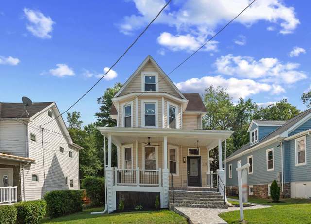Property at 529 Rossiter Ave, Baltimore, MD 21212, 6 beds, 3.5 baths