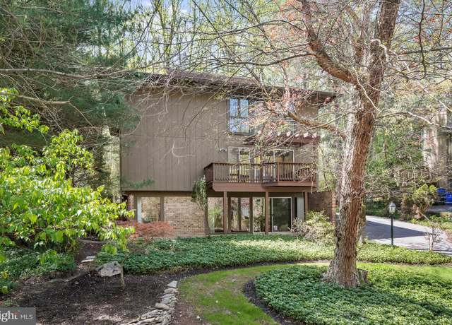 Property at 10620 Great Arbor Dr, Potomac, MD 20854, 4 beds, 2.5 baths