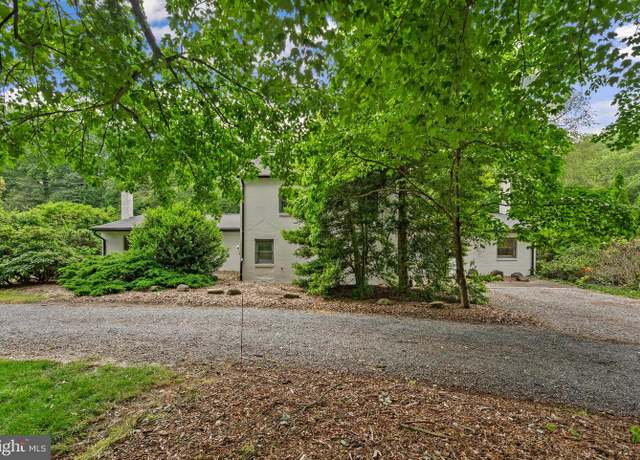 Property at 15708 Thompson Rd, Silver Spring, MD 20905, 3 beds, 2.5 baths