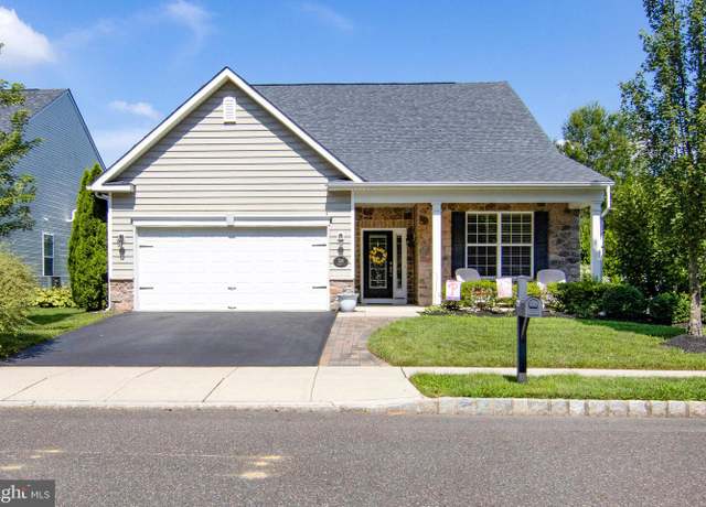 Property at 319 Bittlewood Ave, Berlin, NJ 08009, 2 beds, 2 baths