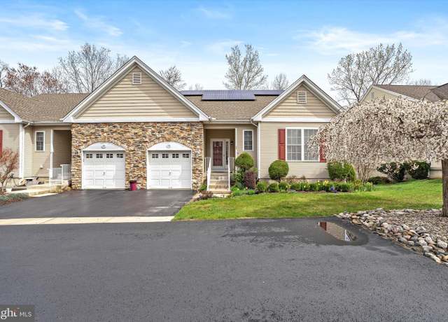 Property at 58 Goldfinch Dr, Hamilton, NJ 08690, 2 beds, 2 baths