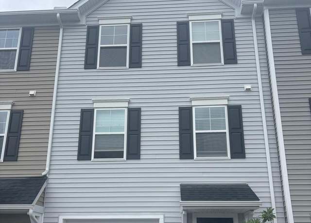Property at 109 Kuechler Ct, Reading, PA 19606, 3 beds, 2.5 baths
