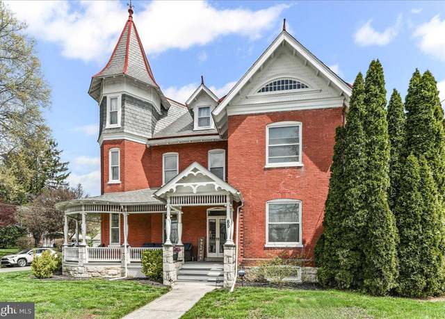 Property at 85 Pine St, Oxford, PA 19363, 4 beds, 1.5 baths