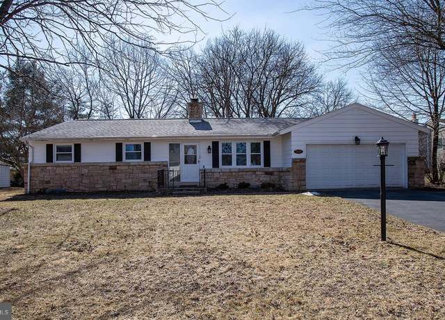 Property at 7609 Woodside Ave, Harrisburg, PA 17112, 3 beds, 2 baths