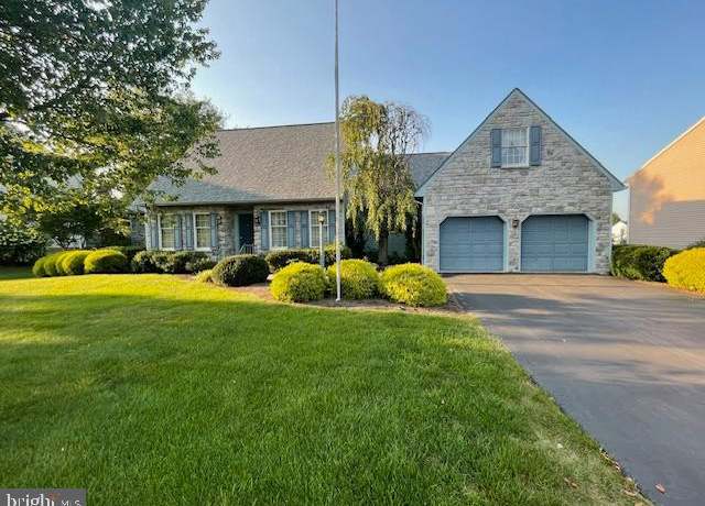 Property at 409 Rhoda Dr, Lancaster, PA 17601, 4 beds, 2.5 baths
