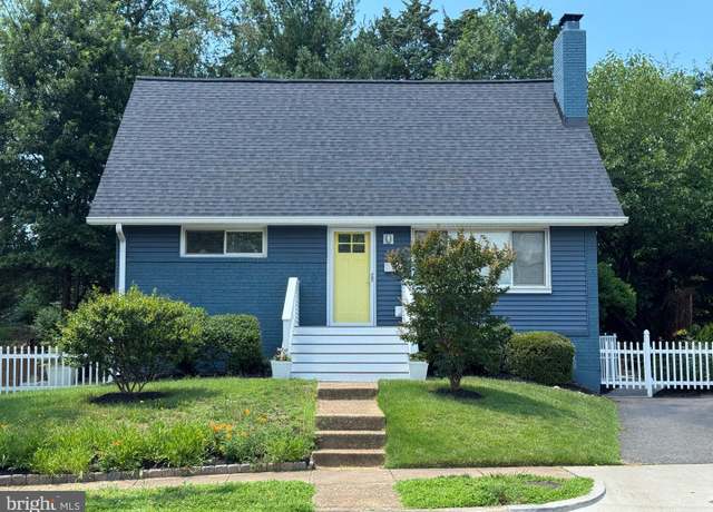 Property at 132 N Gladden St N, Alexandria, VA 22304, 5 beds, 3 baths