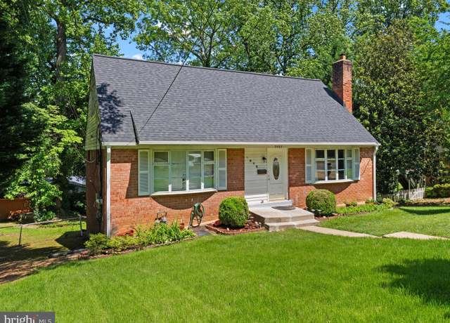 Property at 5403 Rolling Rd, Springfield, VA 22151, 5 beds, 3 baths
