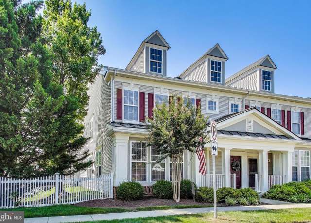 Property at 20208 Nightwatch St, Ashburn, VA 20147, 3 beds, 2.5 baths