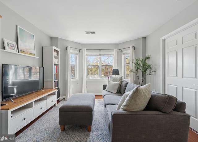 Property at 3611 38th St NW #209, Washington, DC 20016, 1 bed, 1 bath