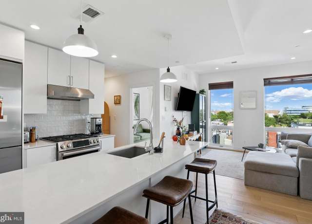 Property at 2905 Georgia Ave NW #403, Washington, DC 20001, 2 beds, 2 baths