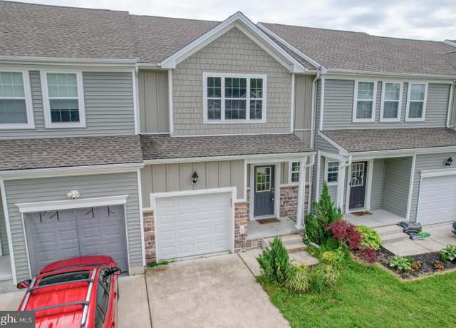 Property at 217 Tea Party Trl, Dover, DE 19901, 3 beds, 2.5 baths