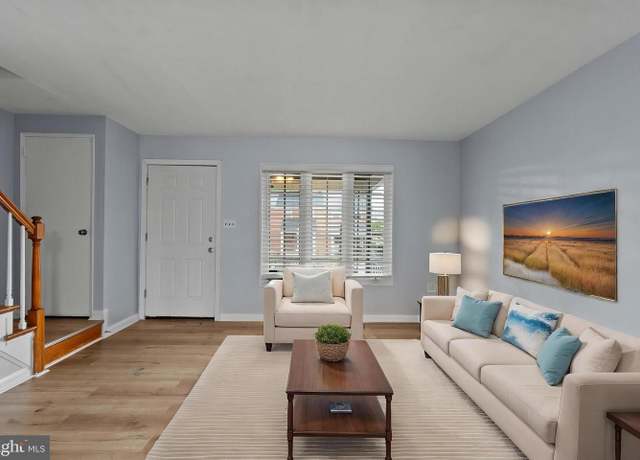 Property at 574 Brisbane Rd, Baltimore, MD 21229, 3 beds, 2 baths